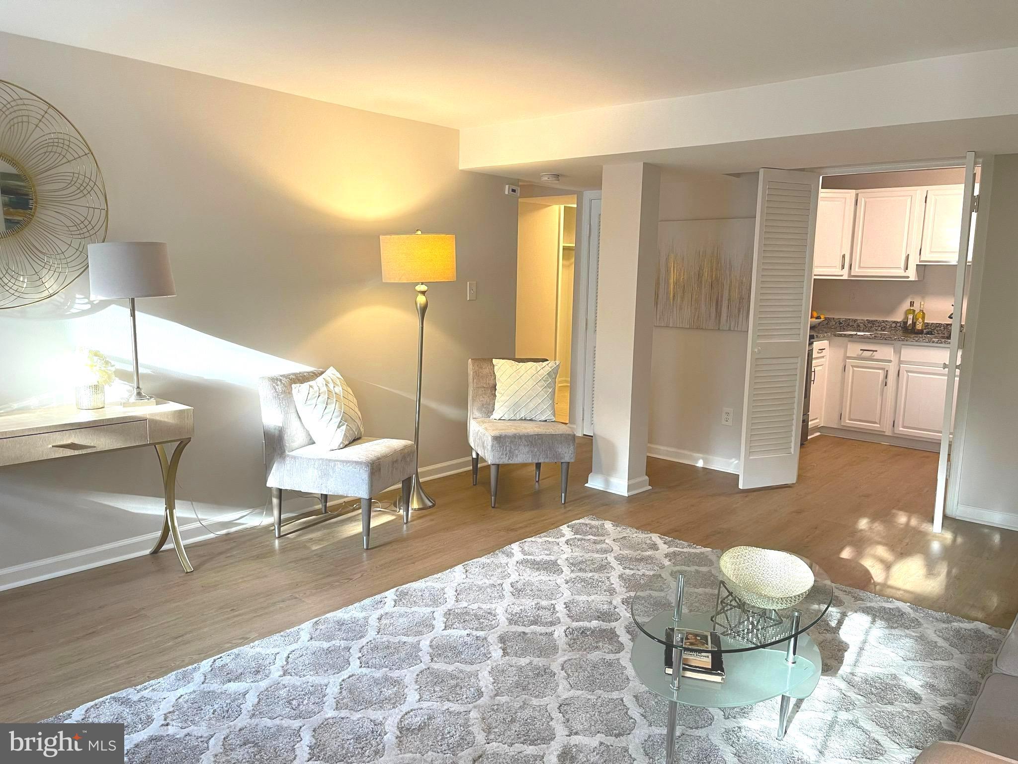 KENWOOD FOREST - Residential