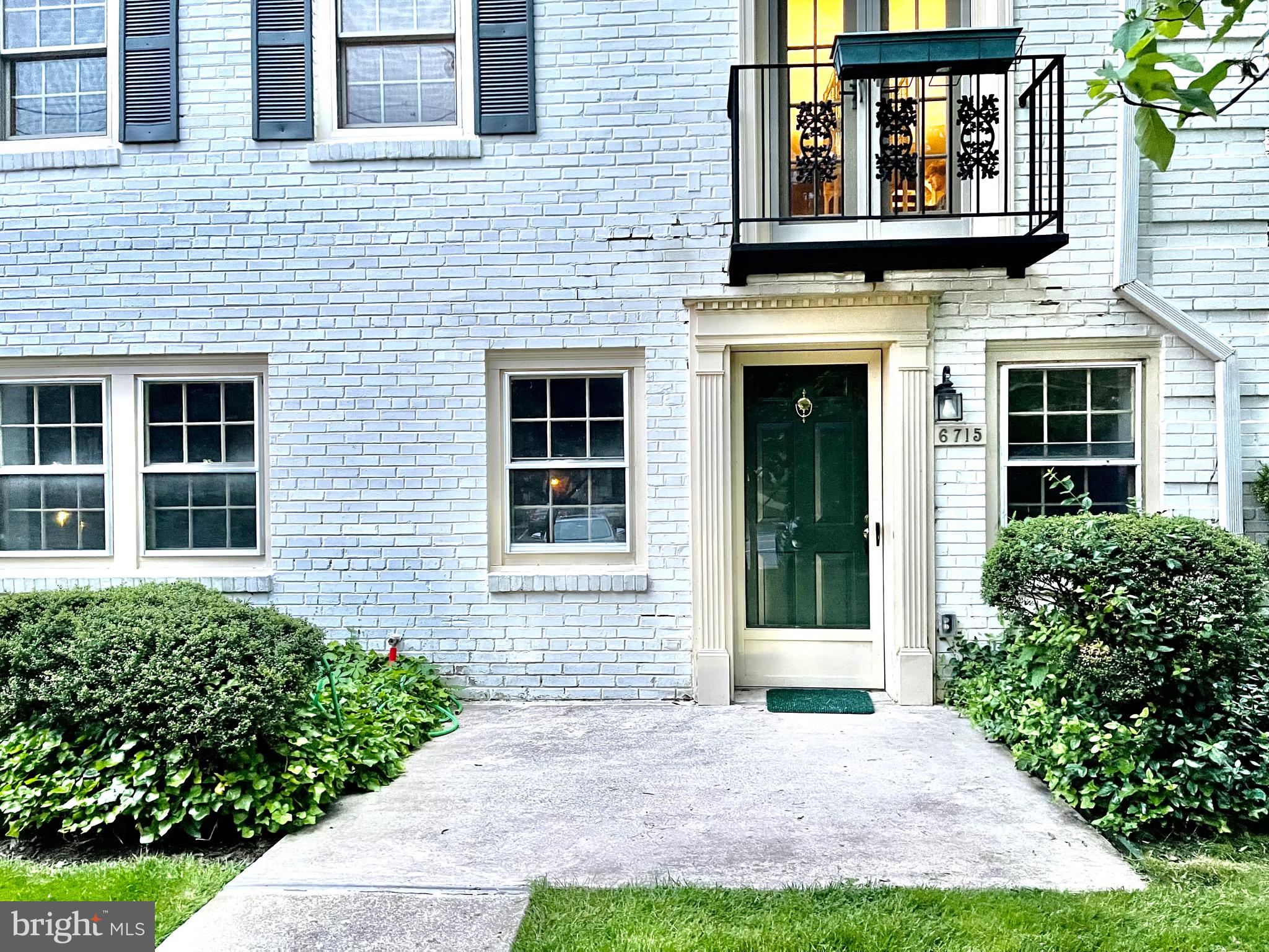 KENWOOD FOREST - Residential