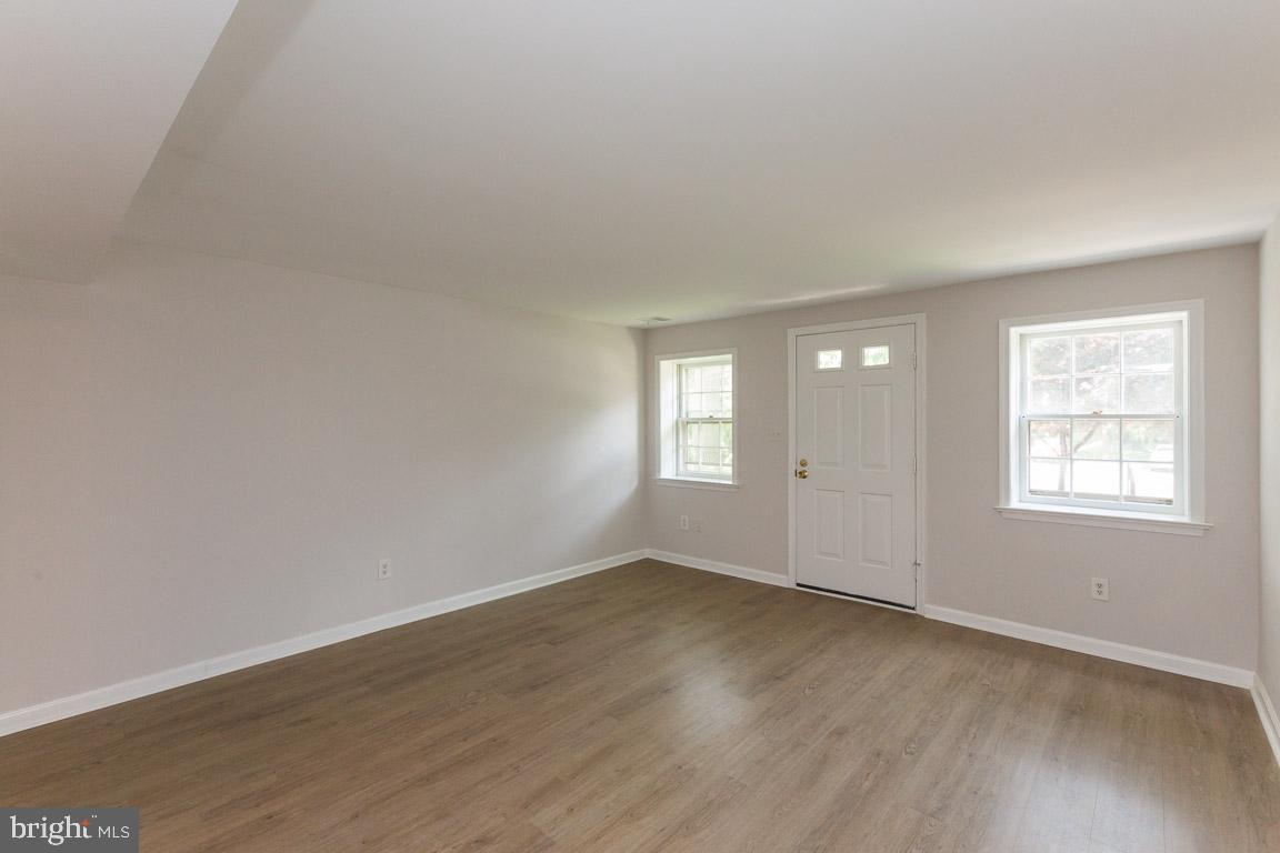 KENWOOD FOREST - Residential