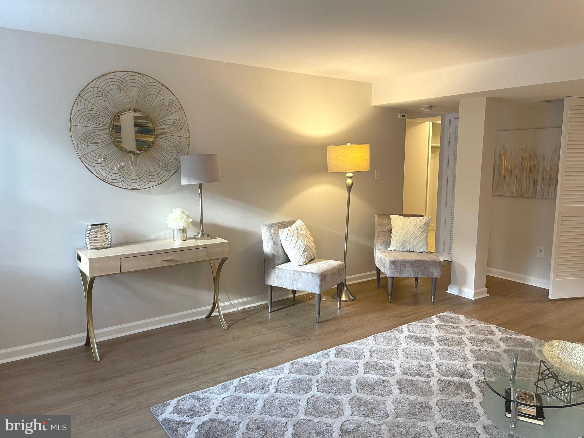 KENWOOD FOREST - Residential