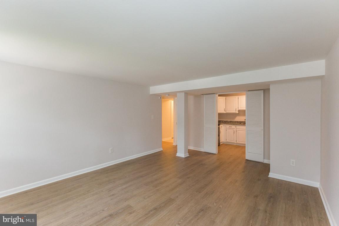 KENWOOD FOREST - Residential