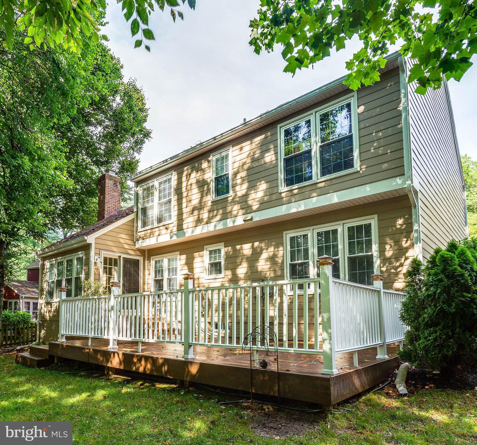 LAKE RIDGE - Residential