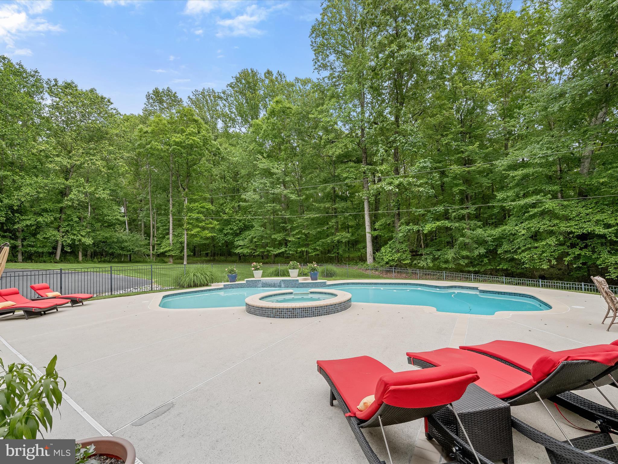 BEAUFORT PARK - Residential