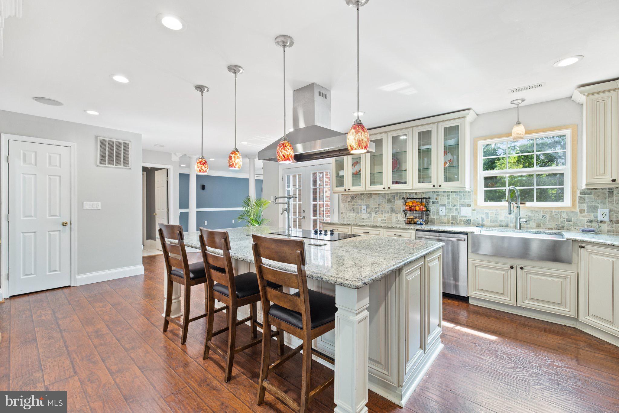 VISTA WOODS - Residential