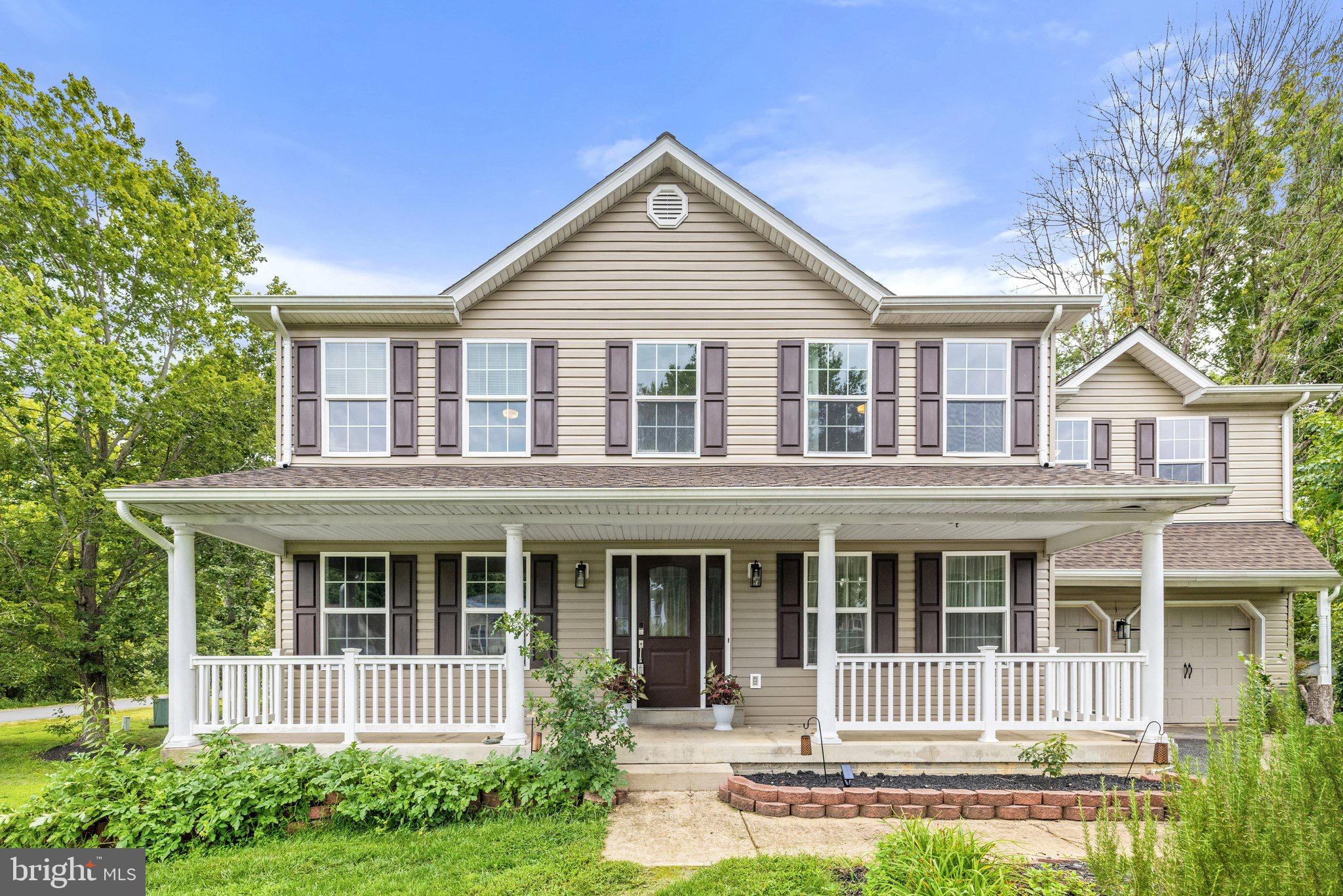 VISTA WOODS - Residential