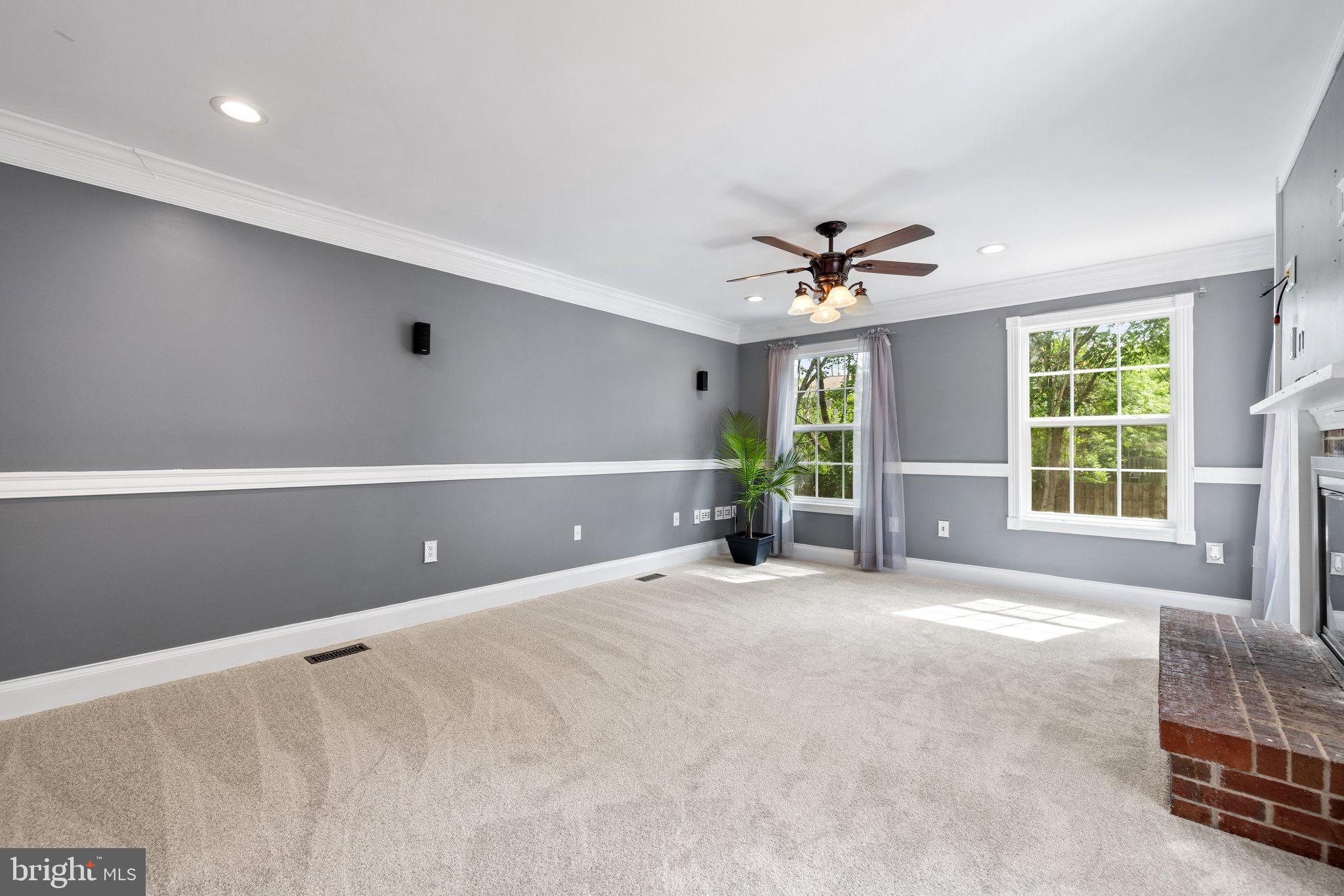 VISTA WOODS - Residential