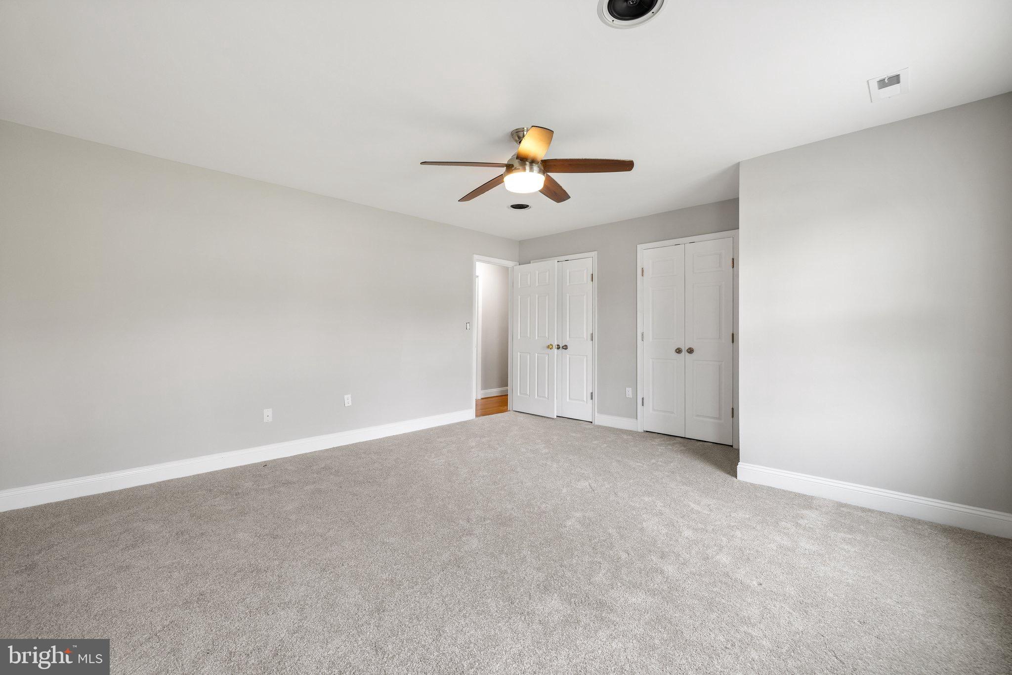 VISTA WOODS - Residential