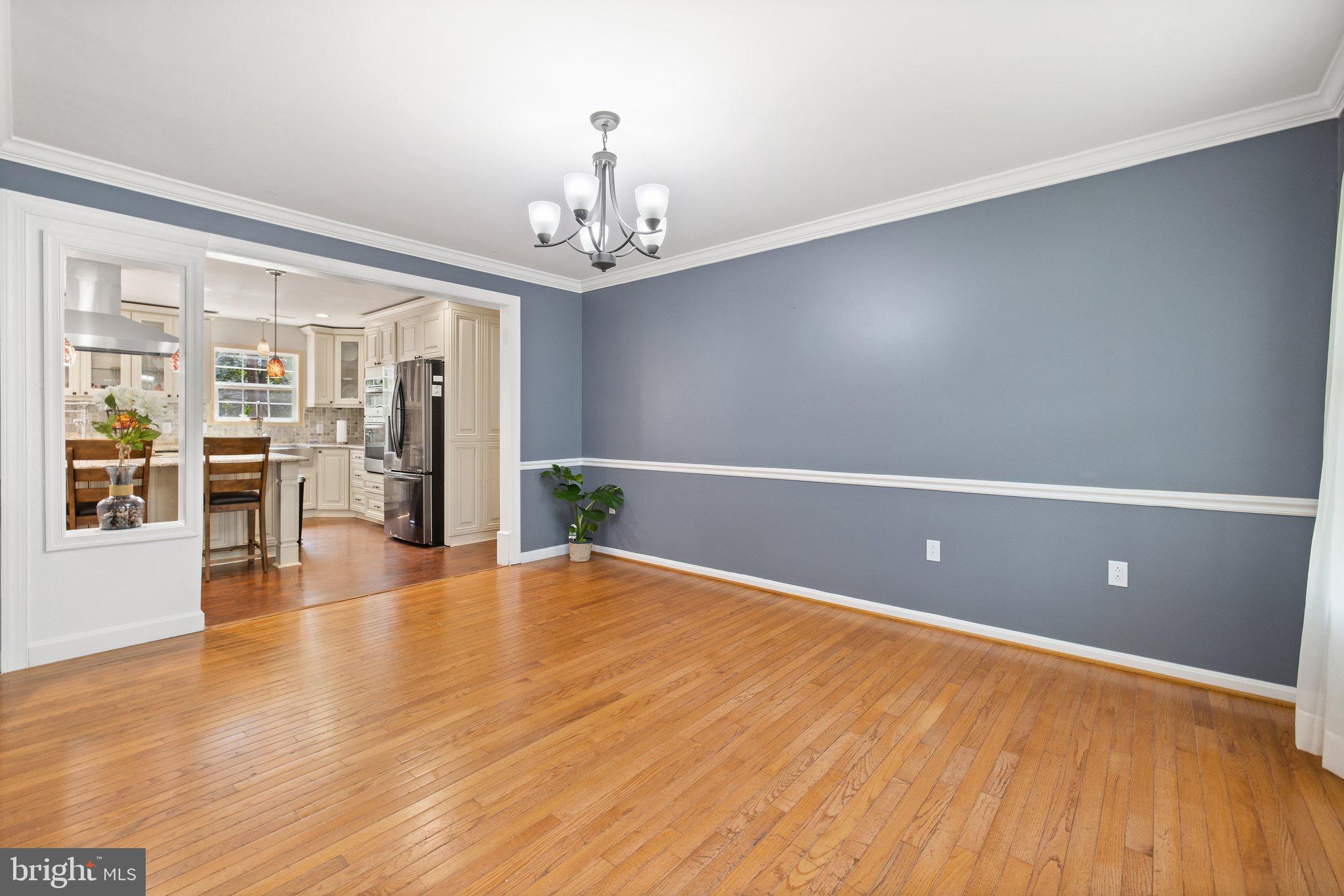 VISTA WOODS - Residential