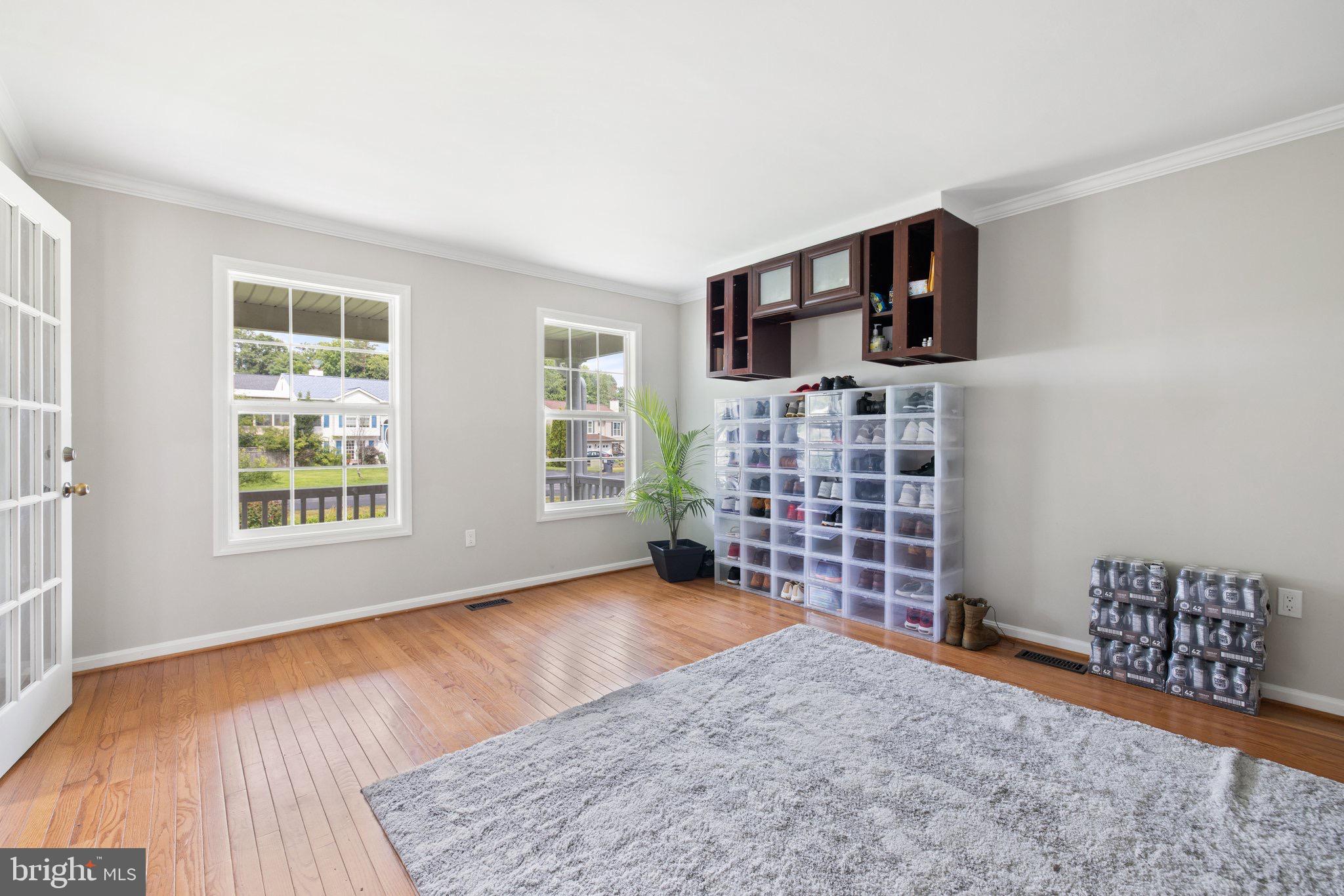 VISTA WOODS - Residential