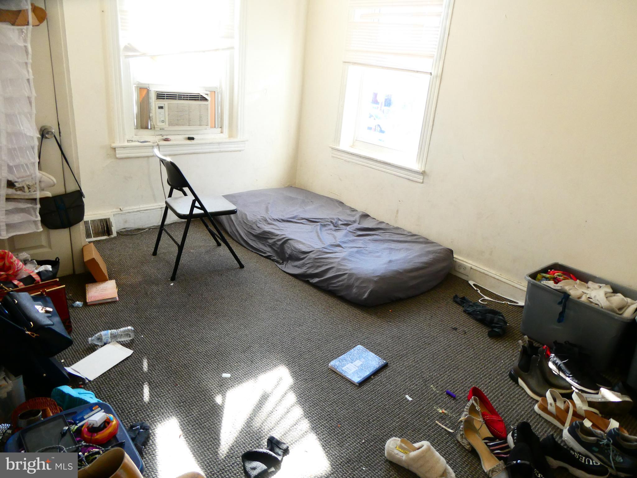 HUNTING PARK - Residential Income