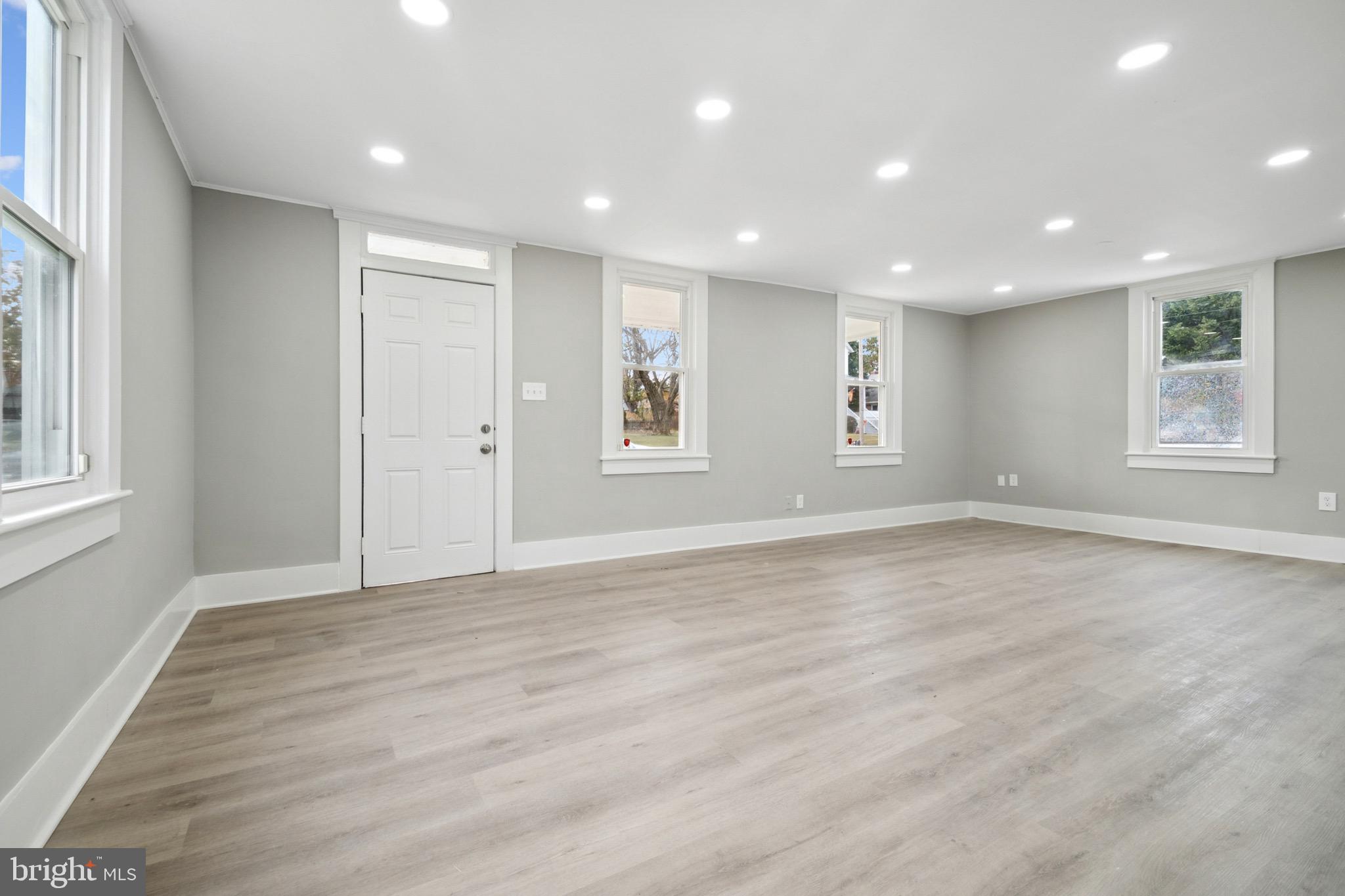 OVERLEA - Residential