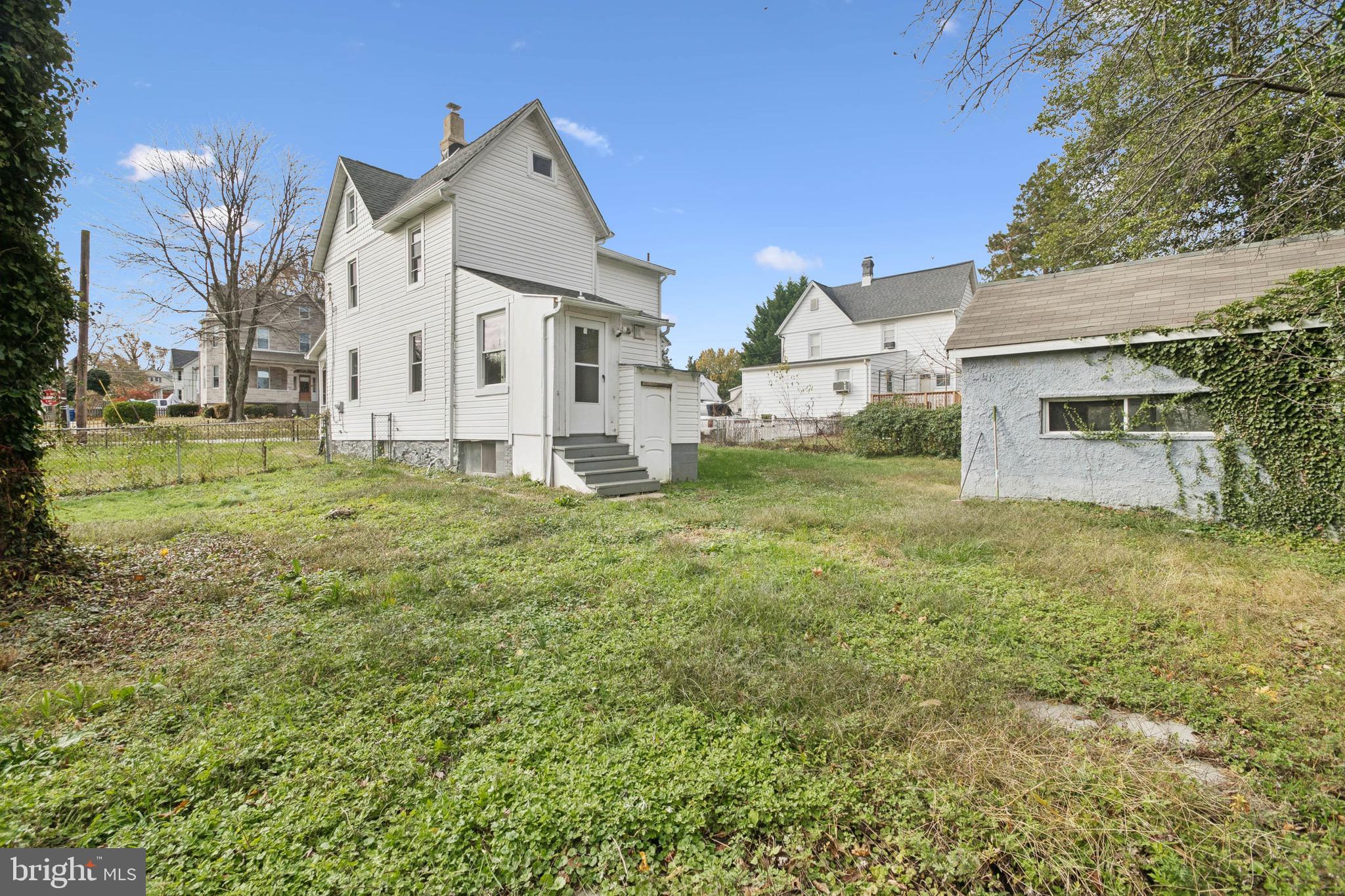 OVERLEA - Residential