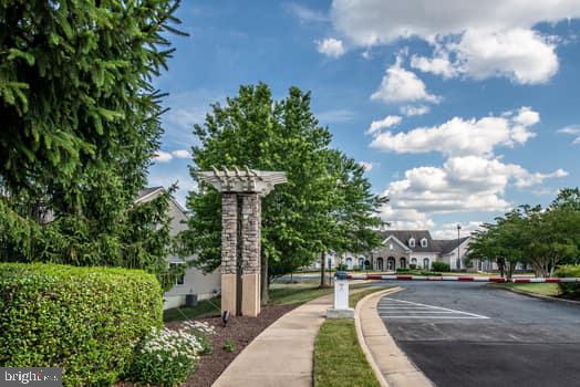 FALLS RUN - Residential