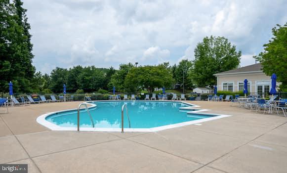 FALLS RUN - Residential