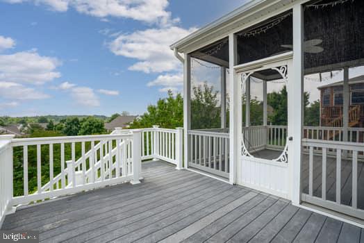 FALLS RUN - Residential