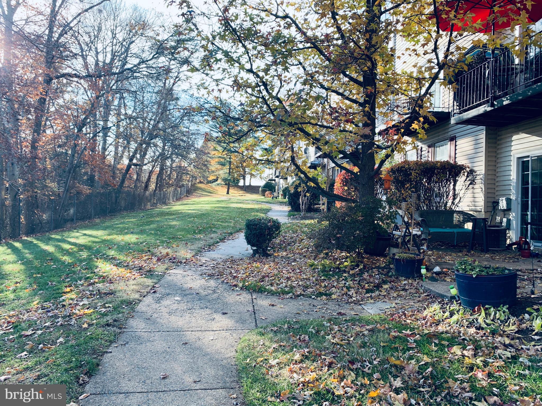 KEENE MILL WOODS - Residential