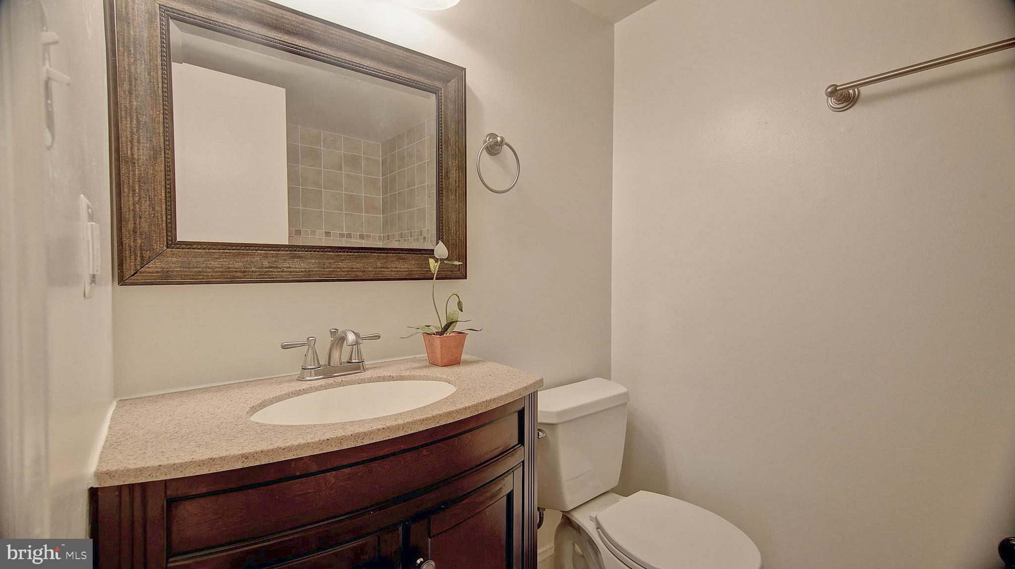 KEENE MILL WOODS - Residential