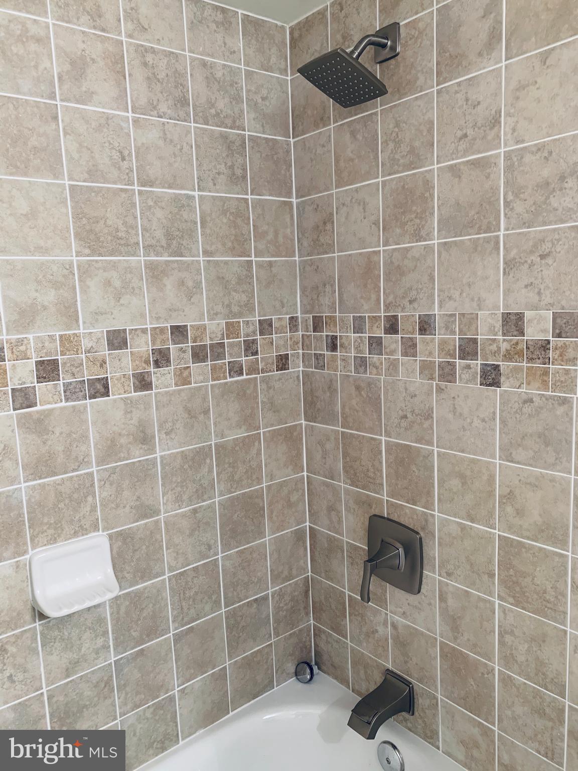 KEENE MILL WOODS - Residential