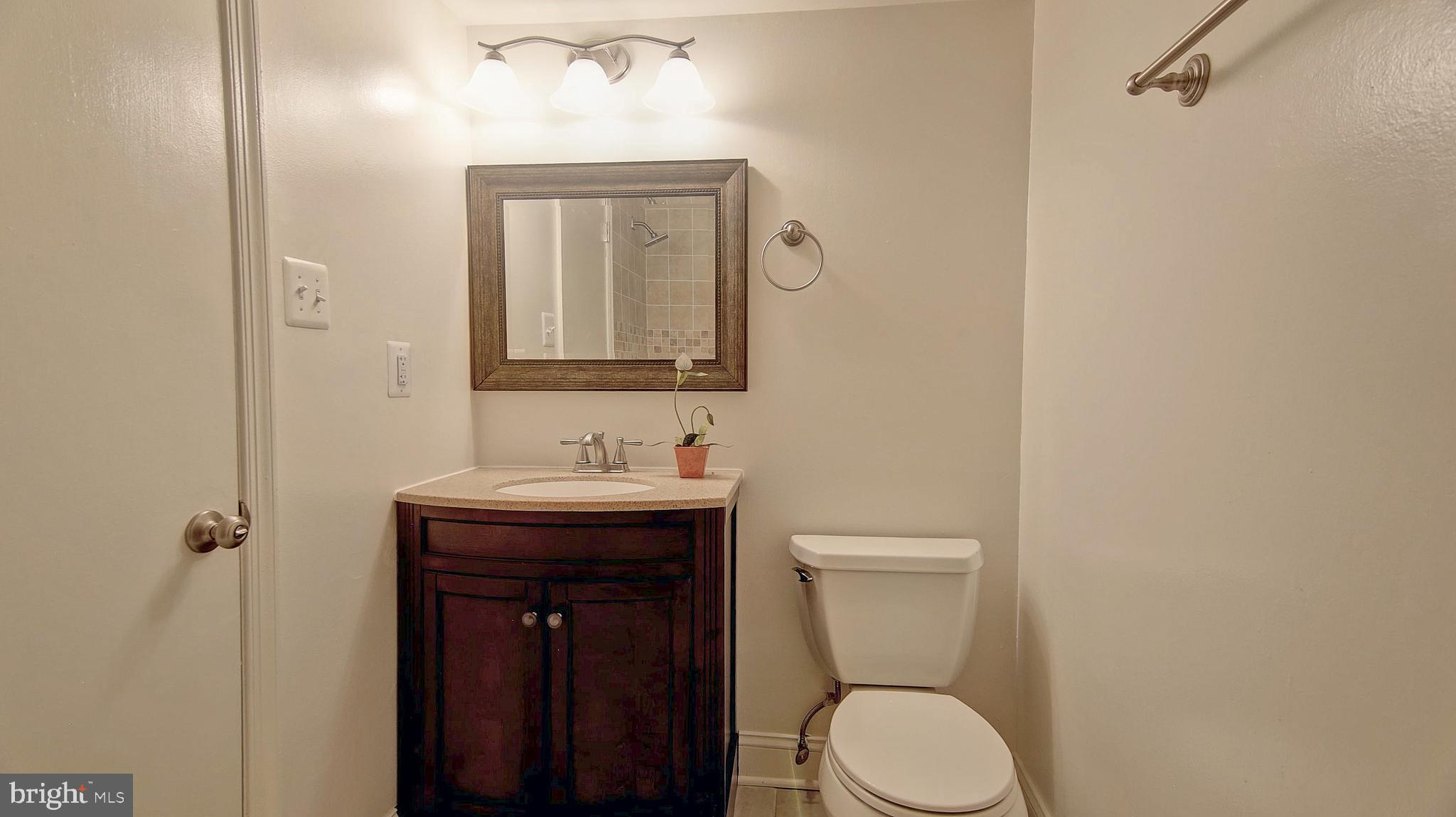 KEENE MILL WOODS - Residential