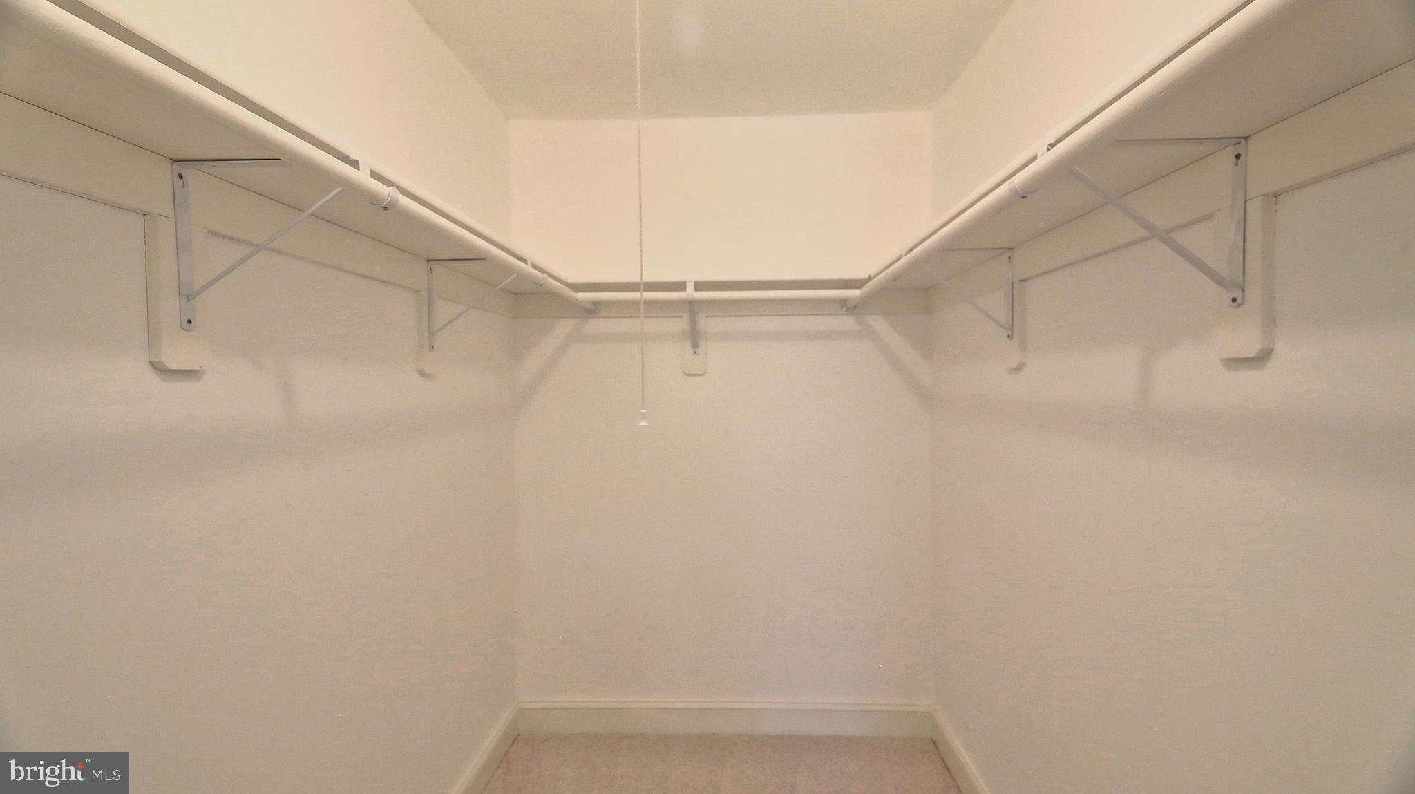 KEENE MILL WOODS - Residential