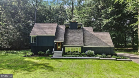 Photo of 48 Partridge Lane, KENNETT SQUARE, PA 19348 (MLS # PACT2134246)