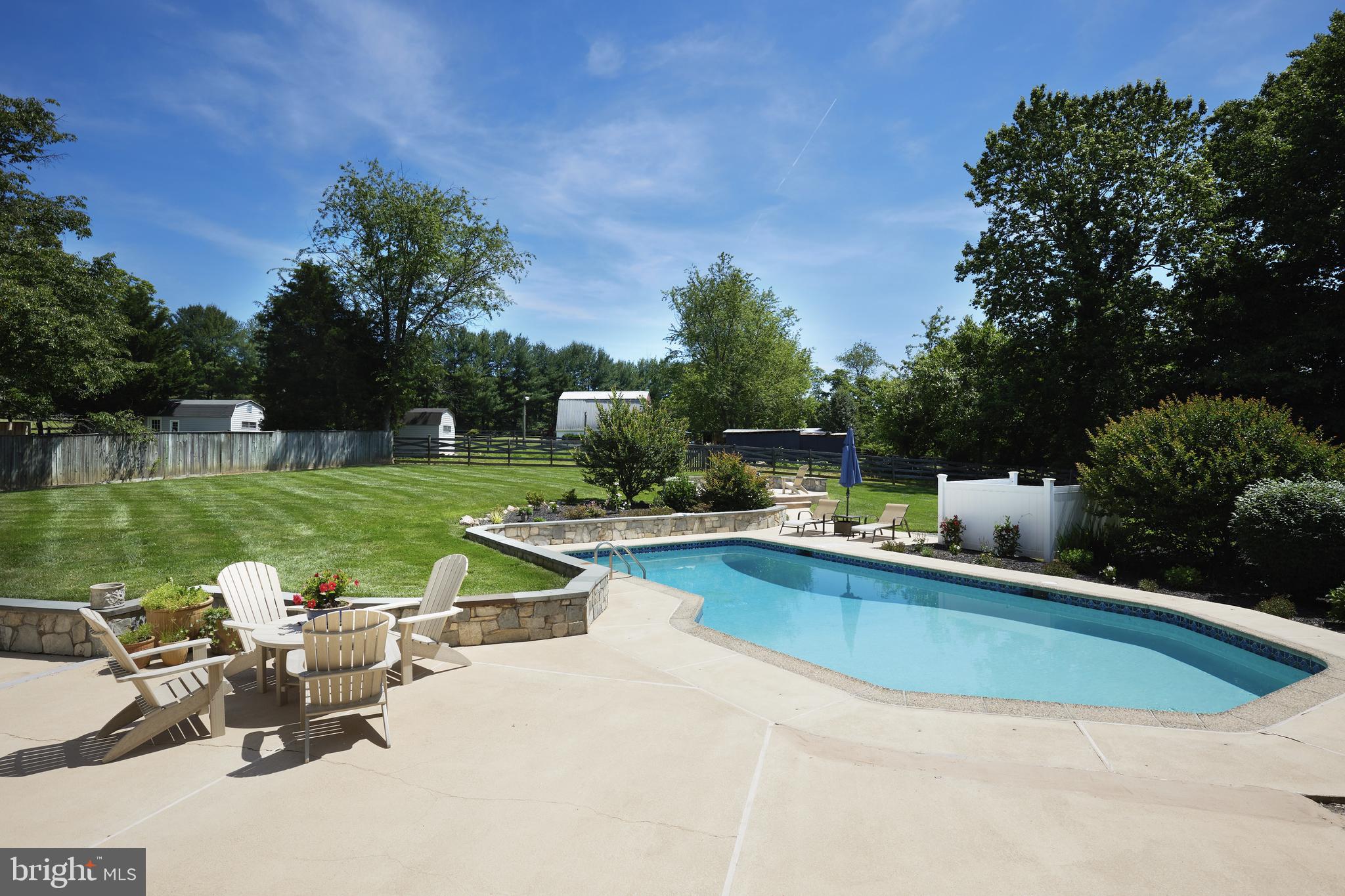 COLESVILLE OUTSIDE - Residential