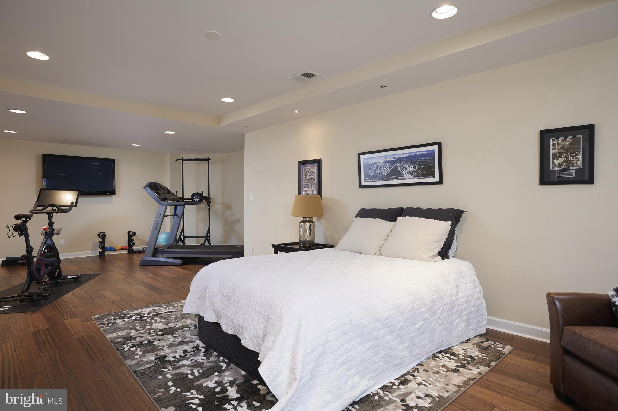 COLESVILLE OUTSIDE - Residential