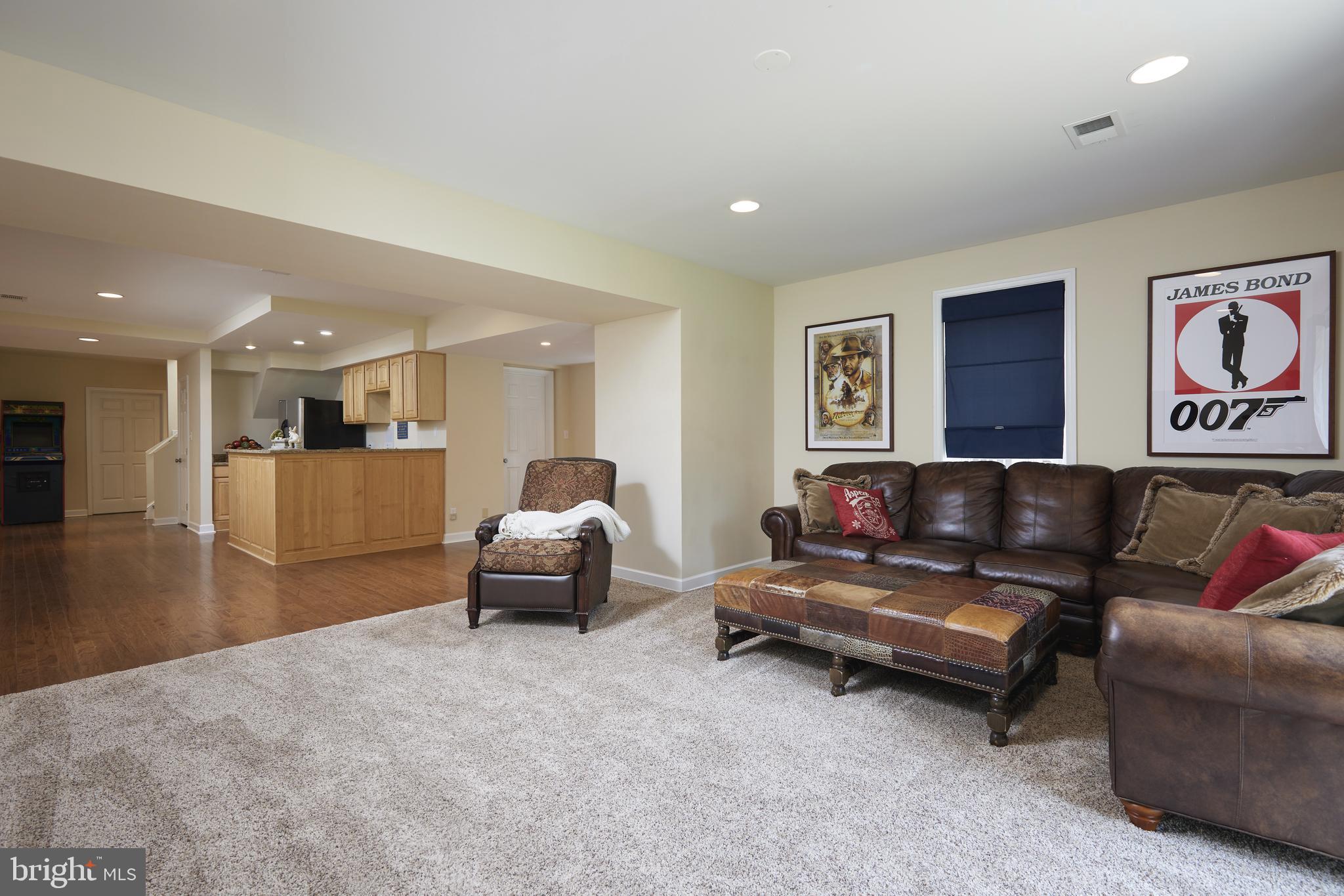 COLESVILLE OUTSIDE - Residential