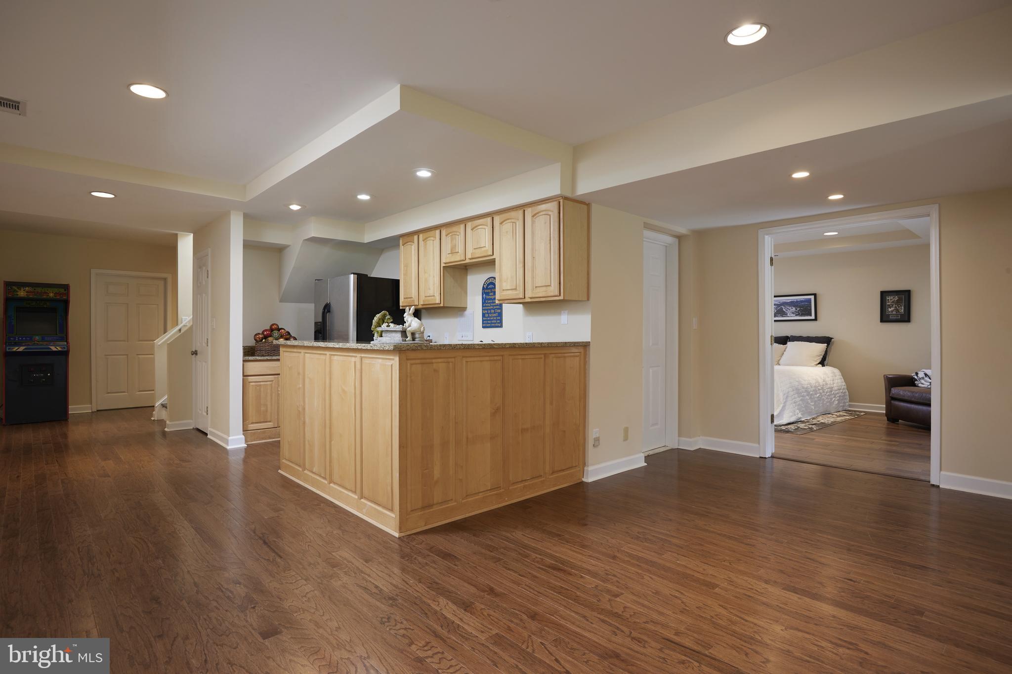 COLESVILLE OUTSIDE - Residential