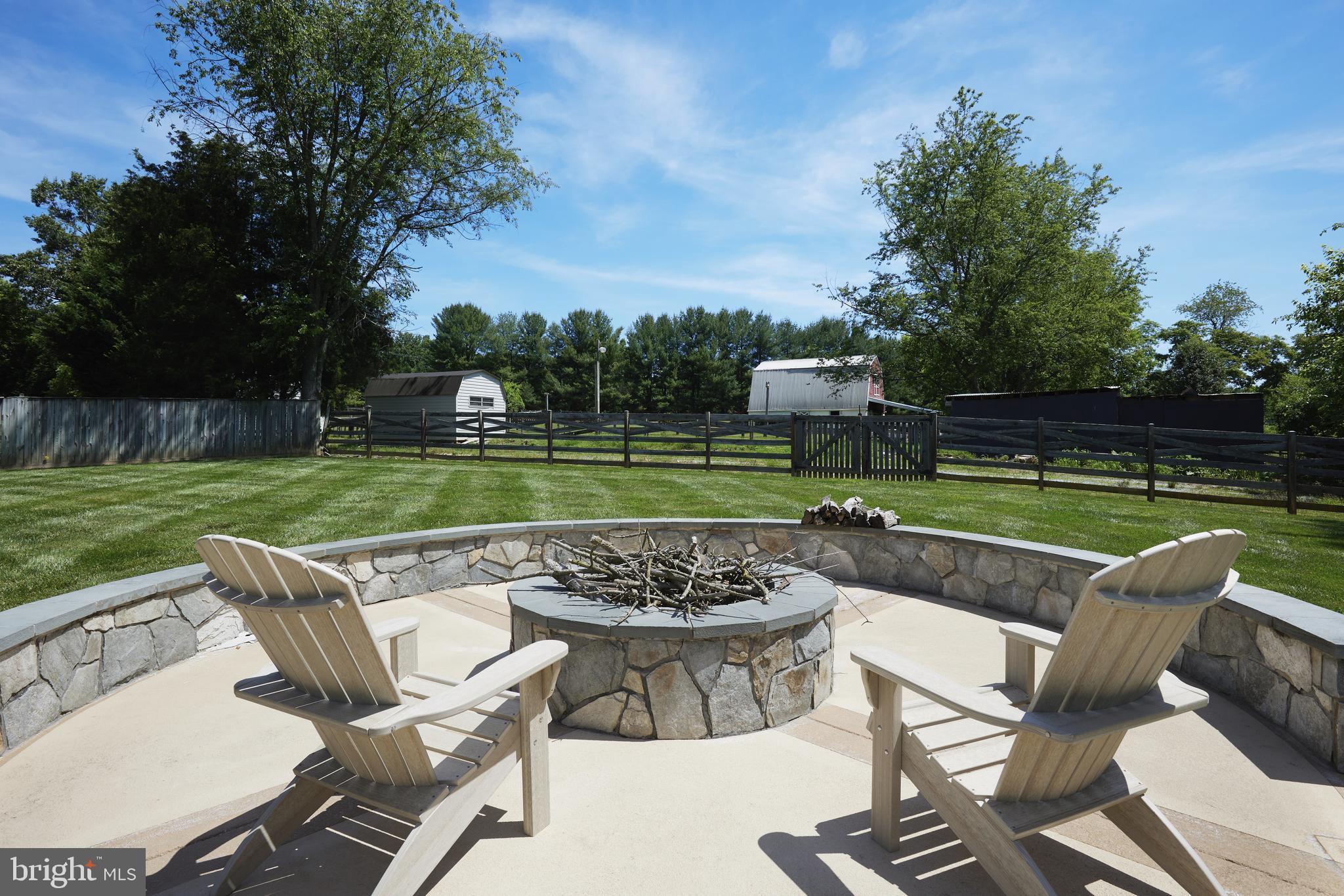 COLESVILLE OUTSIDE - Residential