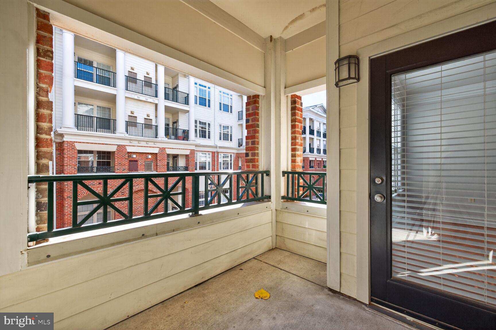 THE COLONNADE AT KENTLANDS - Residential Lease