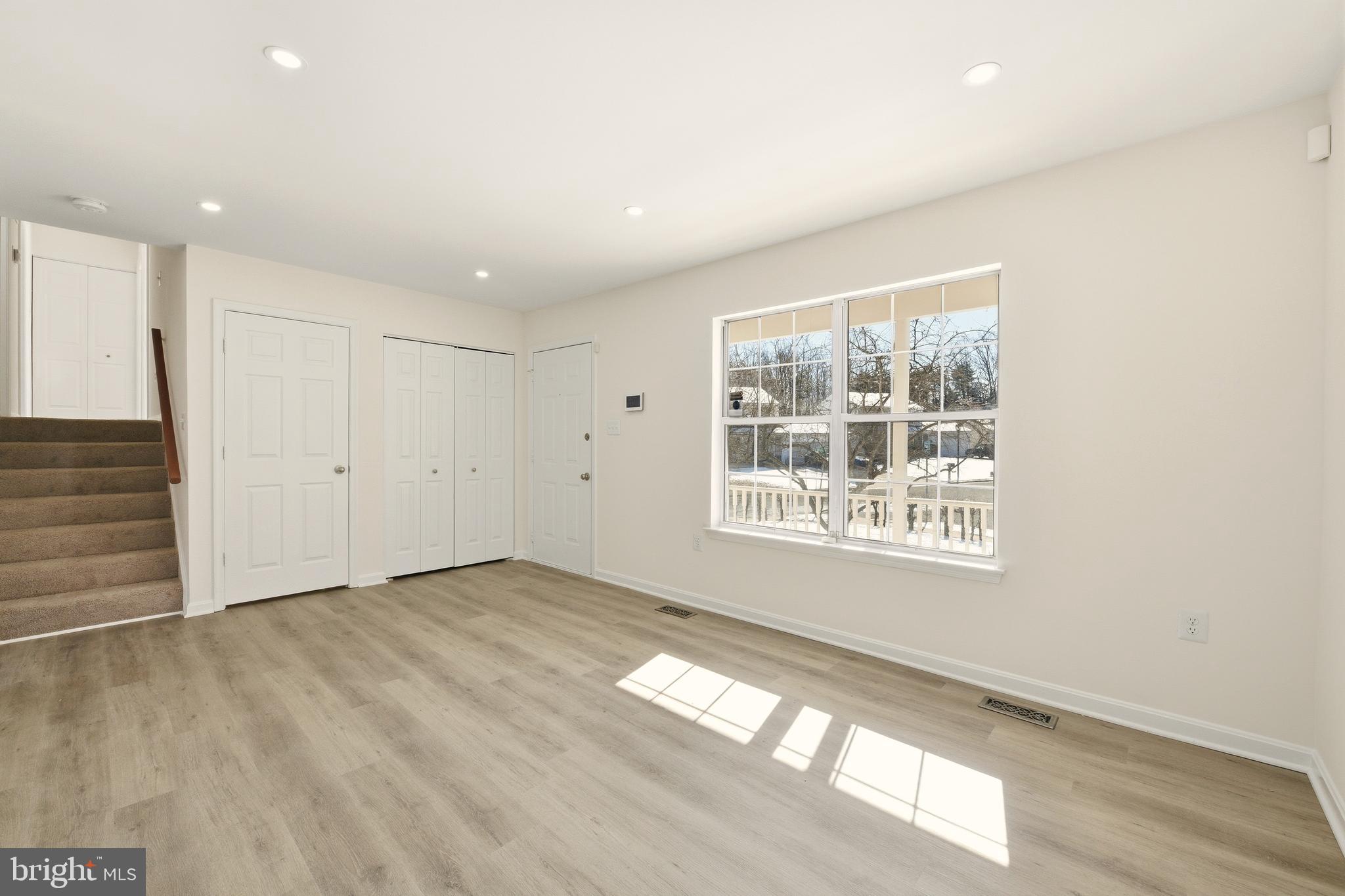 MARLOW HEIGHTS - Residential