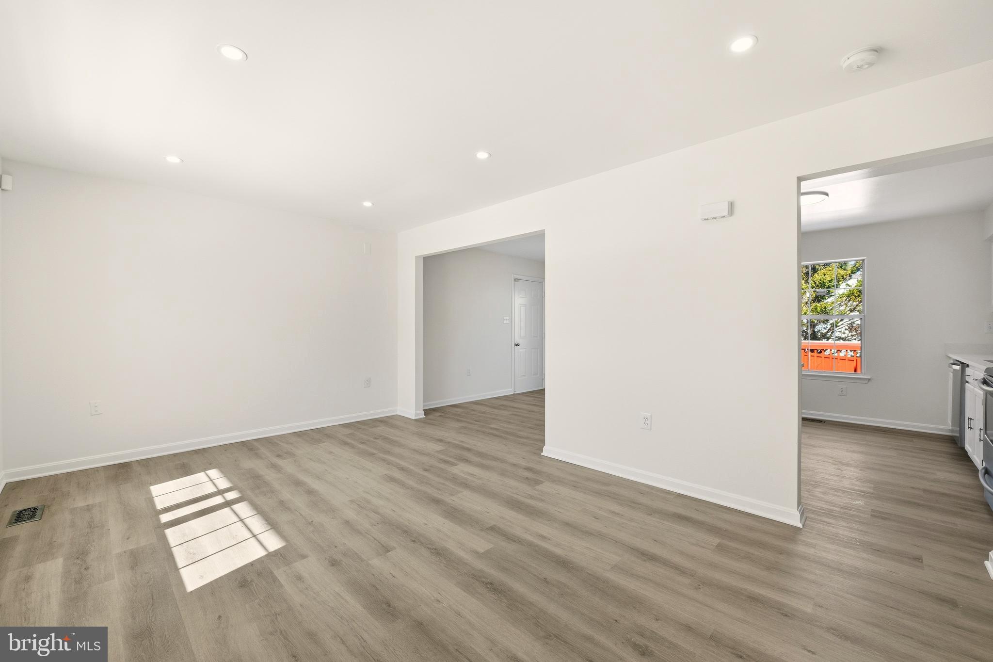 MARLOW HEIGHTS - Residential