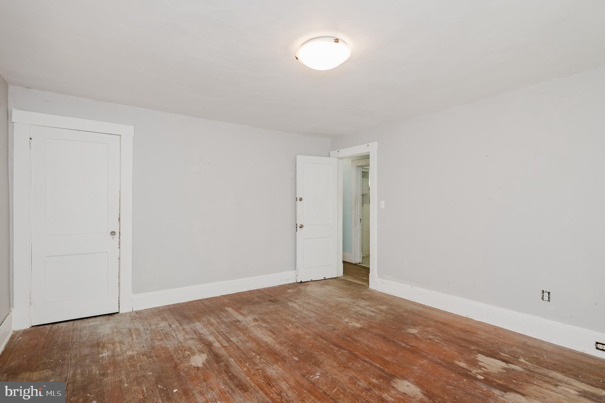 COCKEYSVILLE - Residential