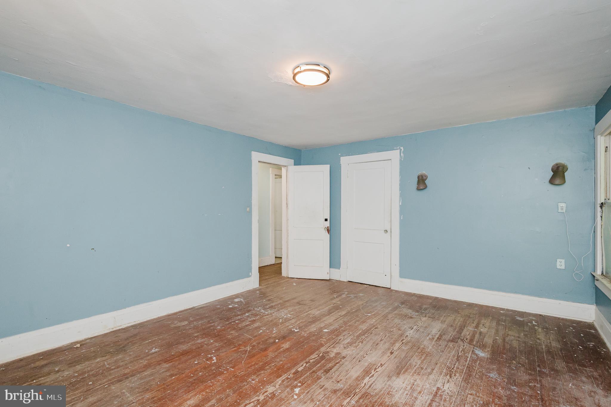 COCKEYSVILLE - Residential