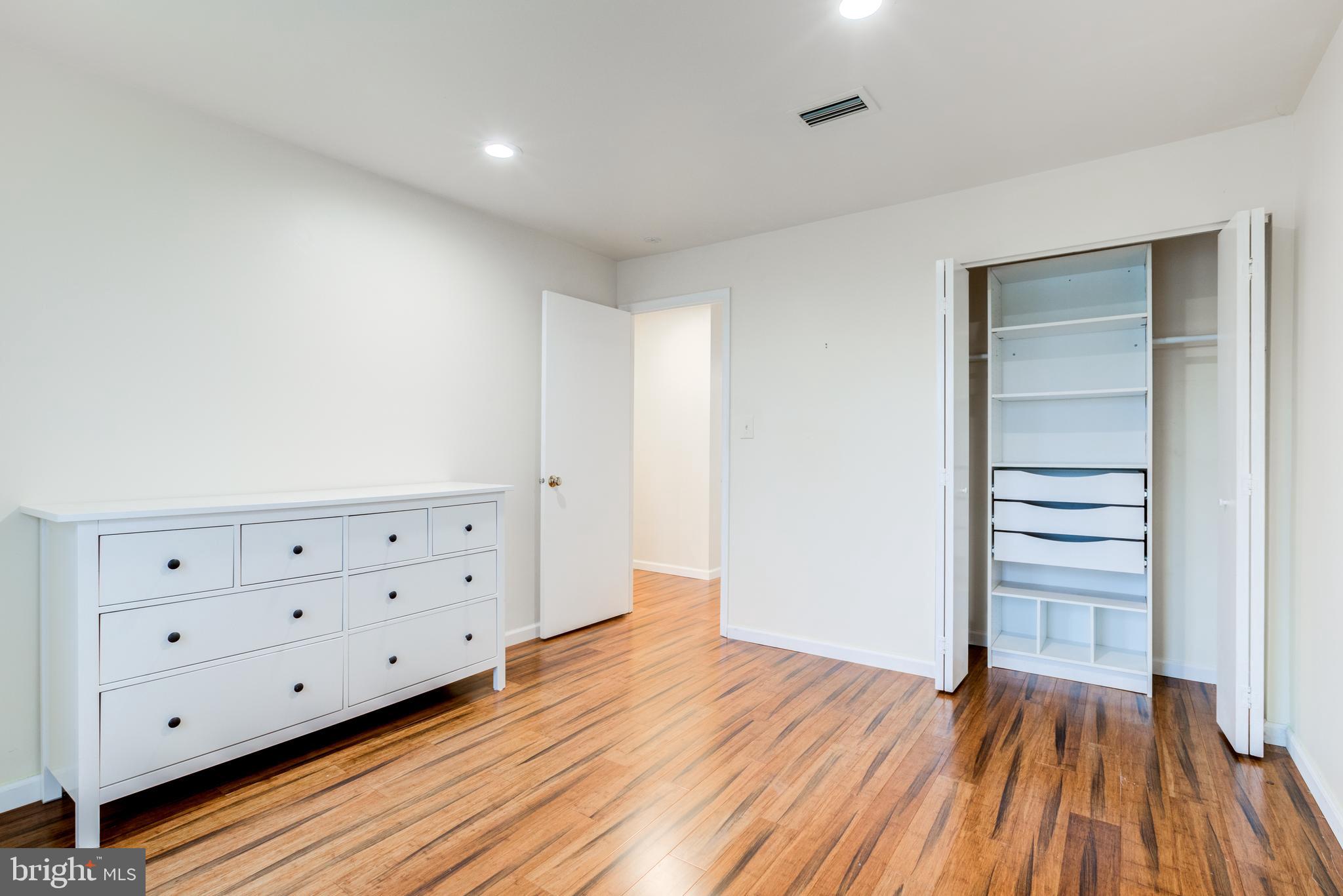 NORTHRIDGE ESTATES - Residential Lease