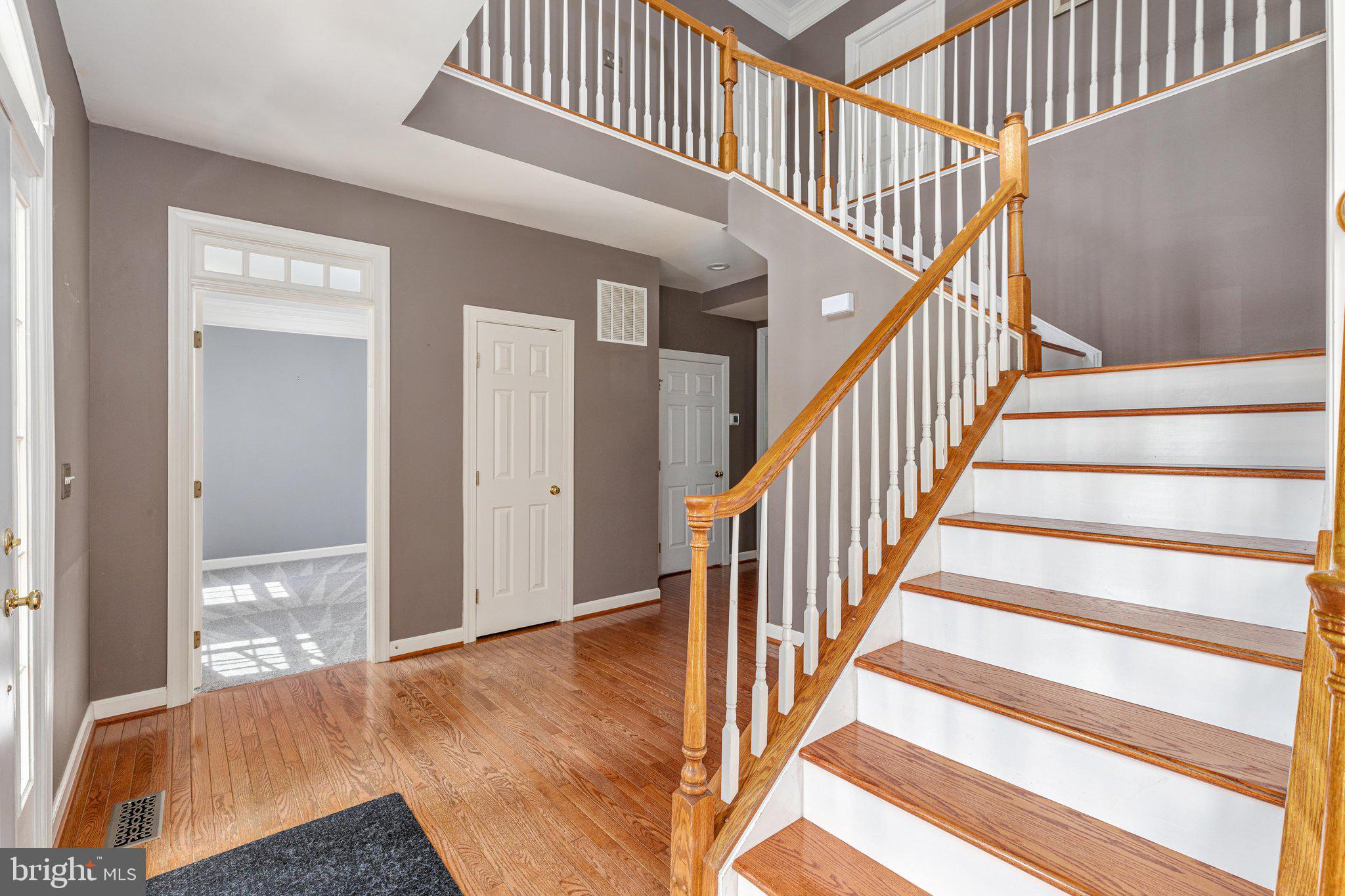 10012 THREE SISTERS COURT