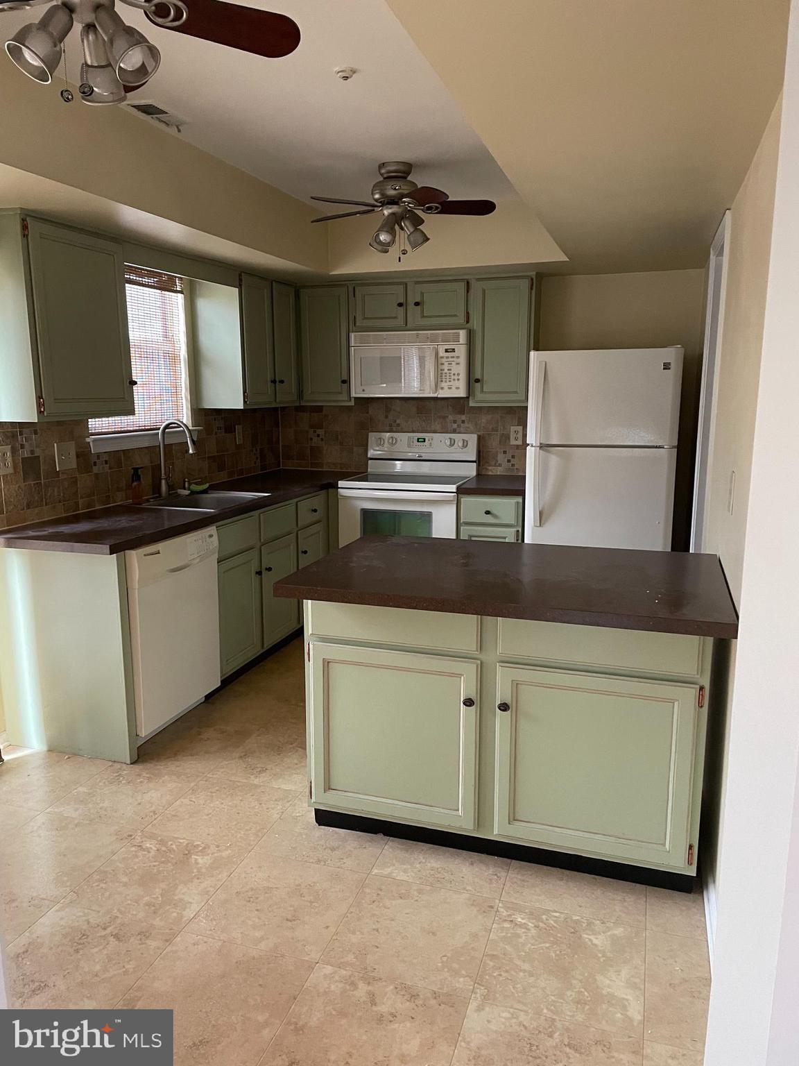 HUNTINGDON BROOK - Residential