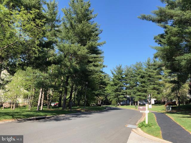 324 COPPER OAKS DRIVE