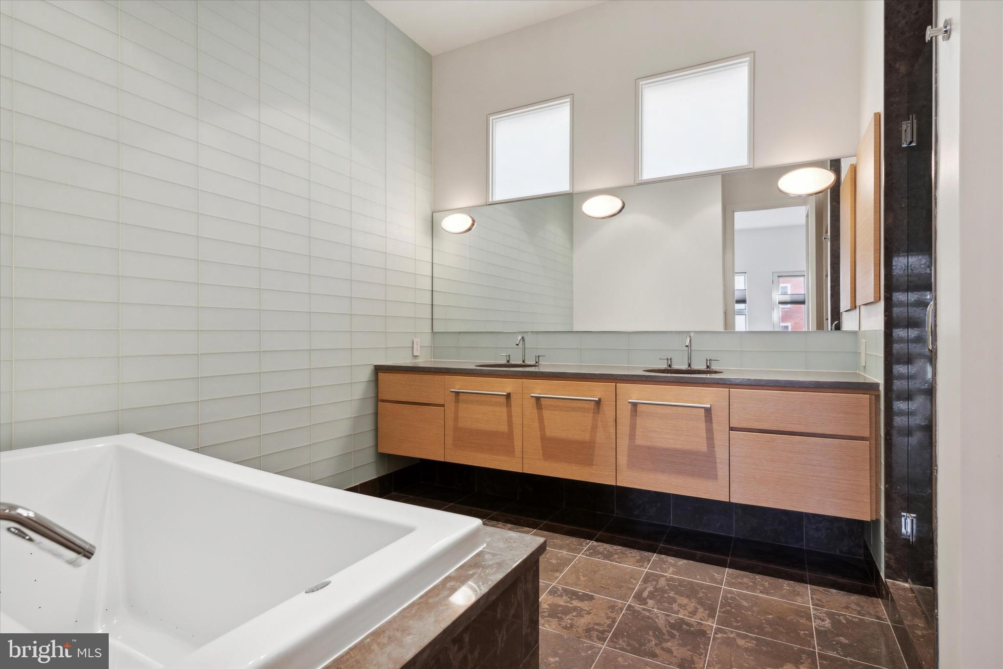 FITLER SQUARE - Residential