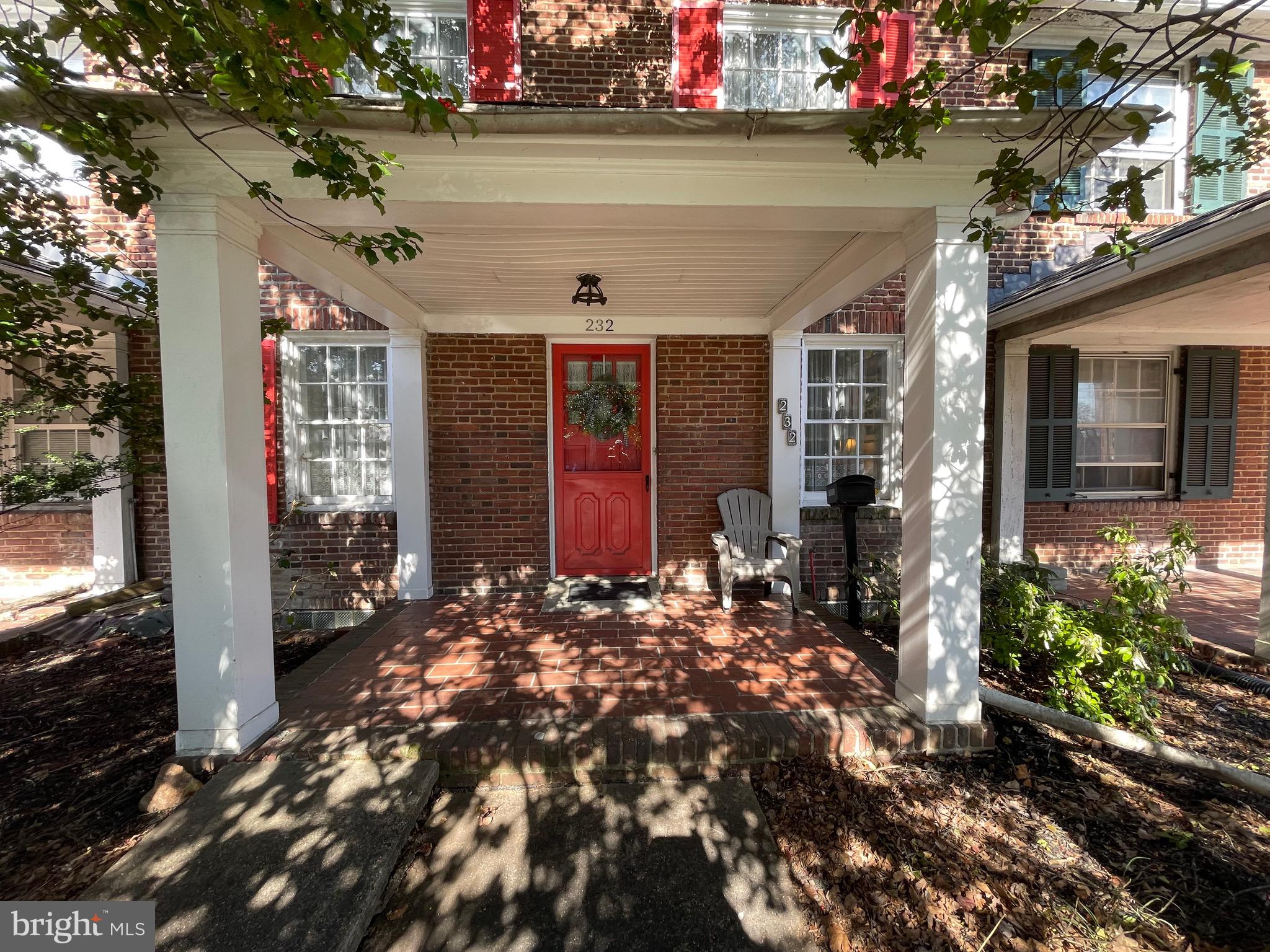 OAKENSHAWE - Residential