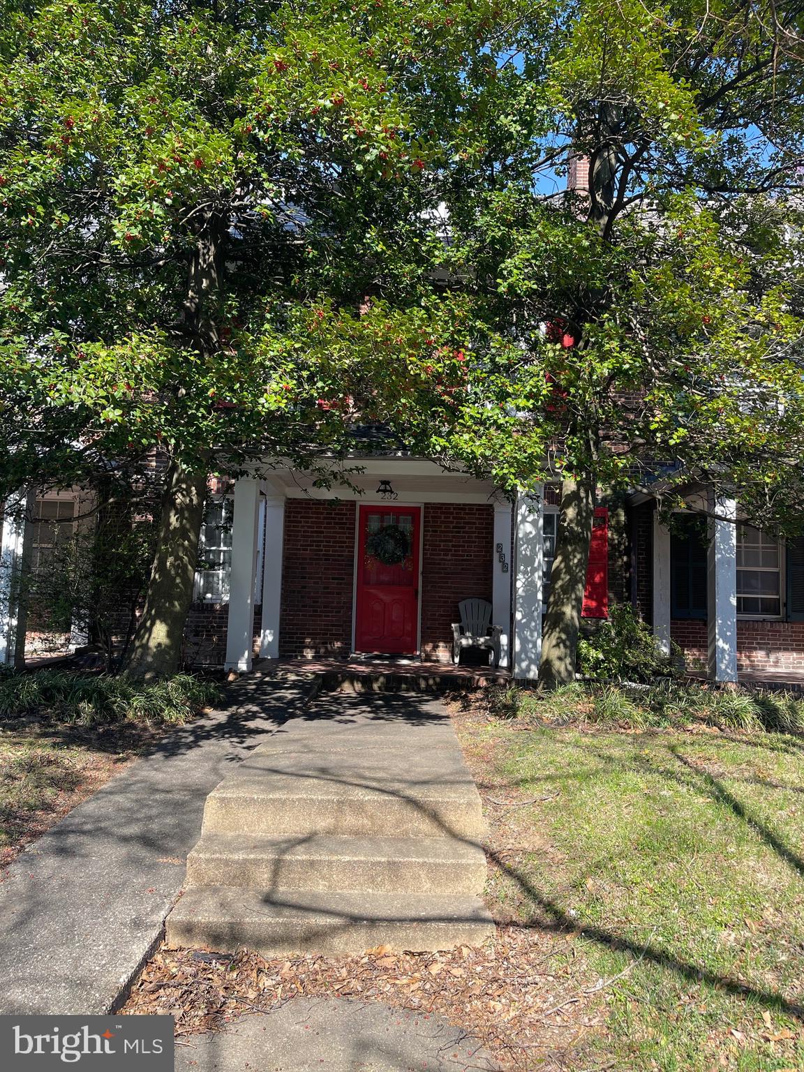 OAKENSHAWE - Residential