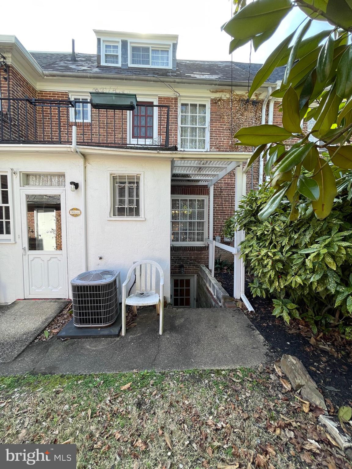 OAKENSHAWE - Residential