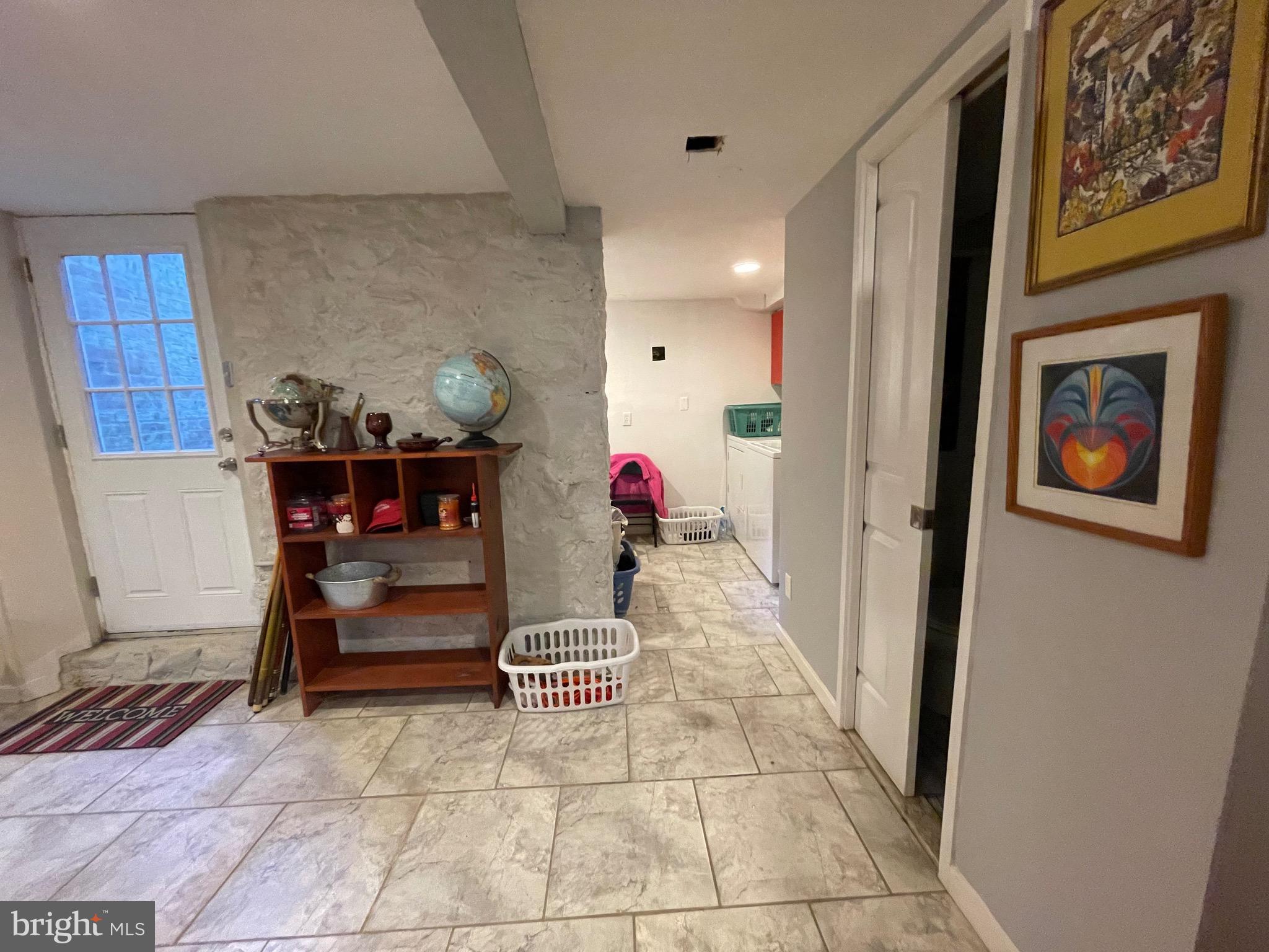 OAKENSHAWE - Residential