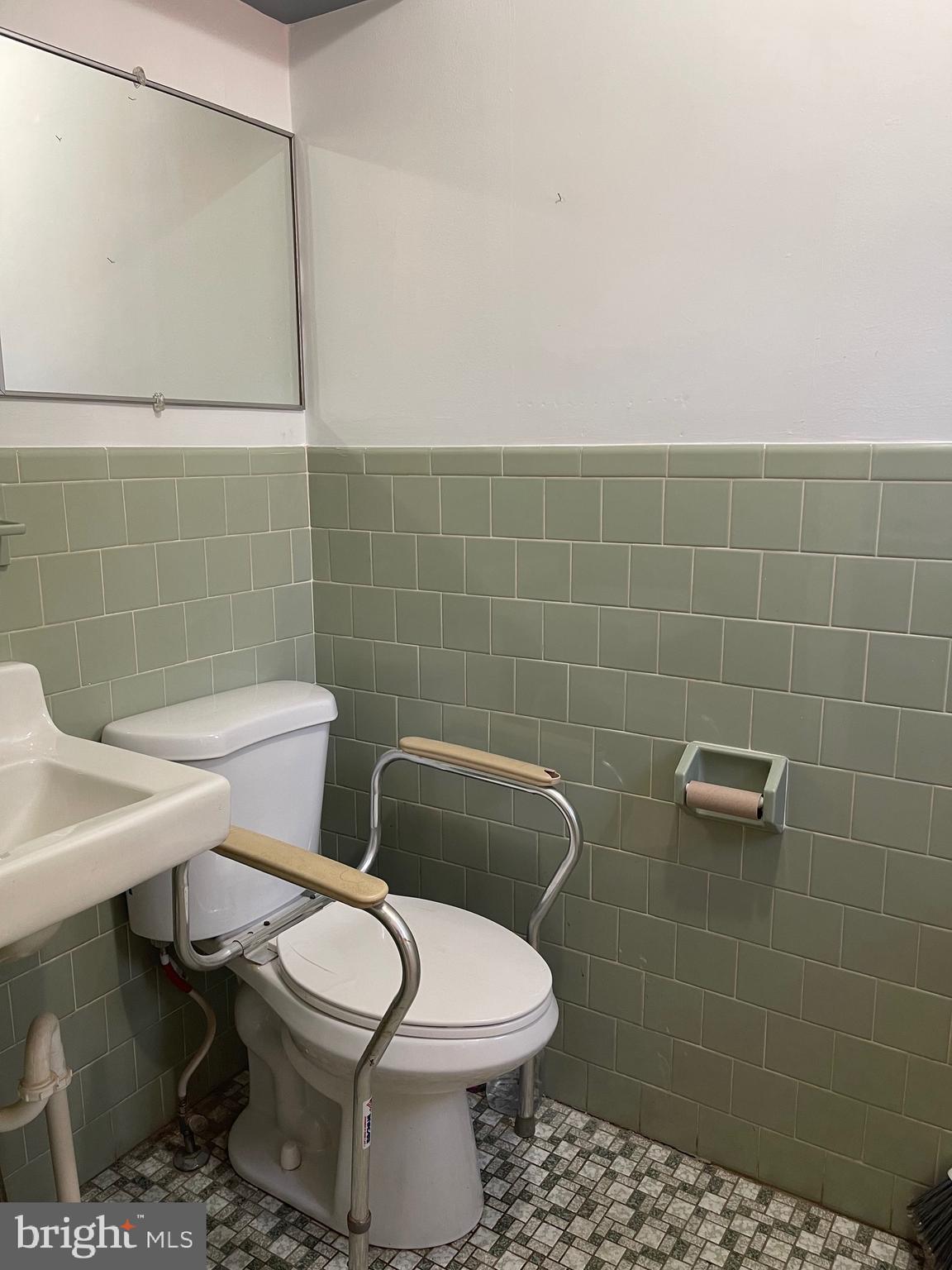 OAKENSHAWE - Residential