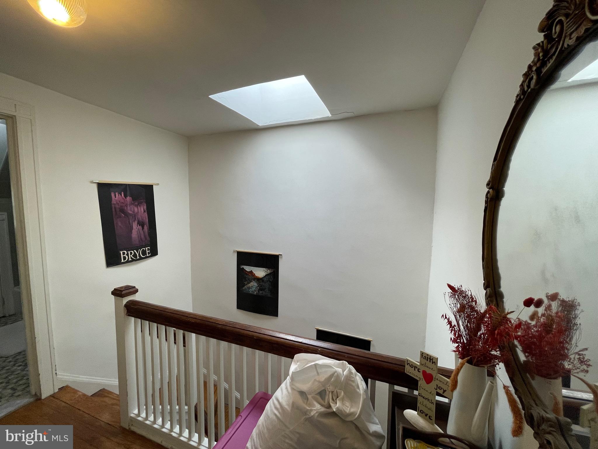 OAKENSHAWE - Residential