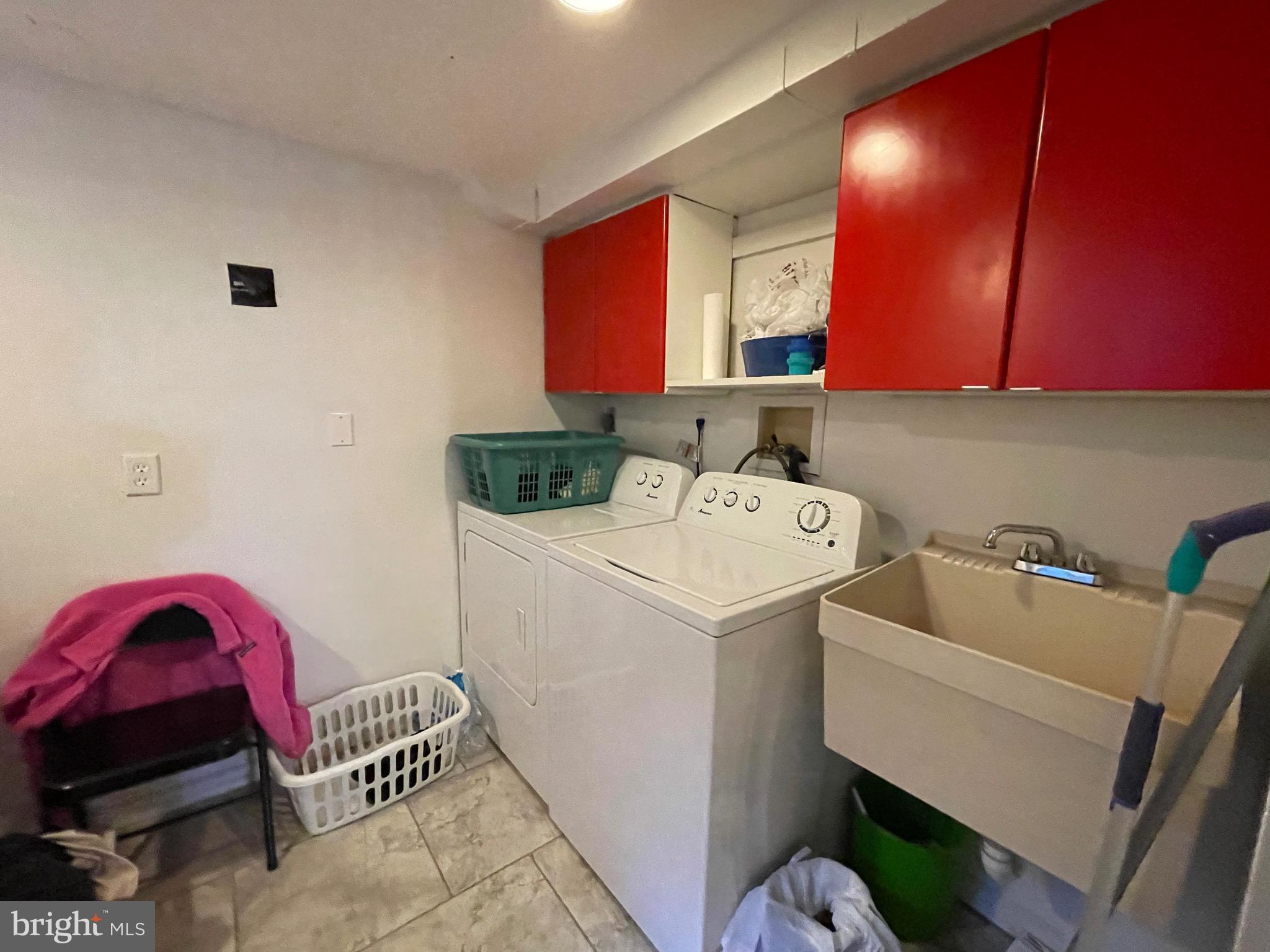 OAKENSHAWE - Residential