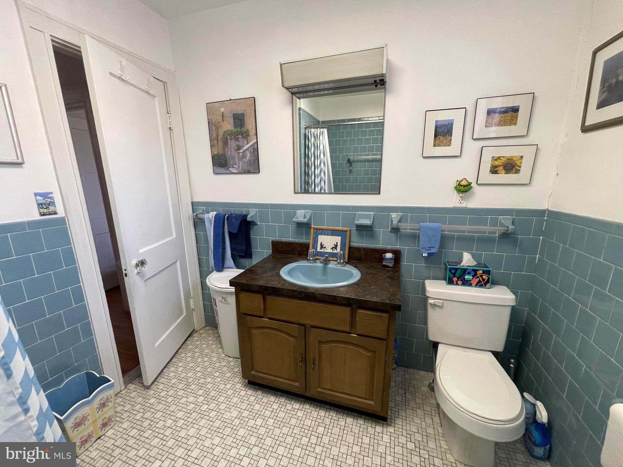 OAKENSHAWE - Residential