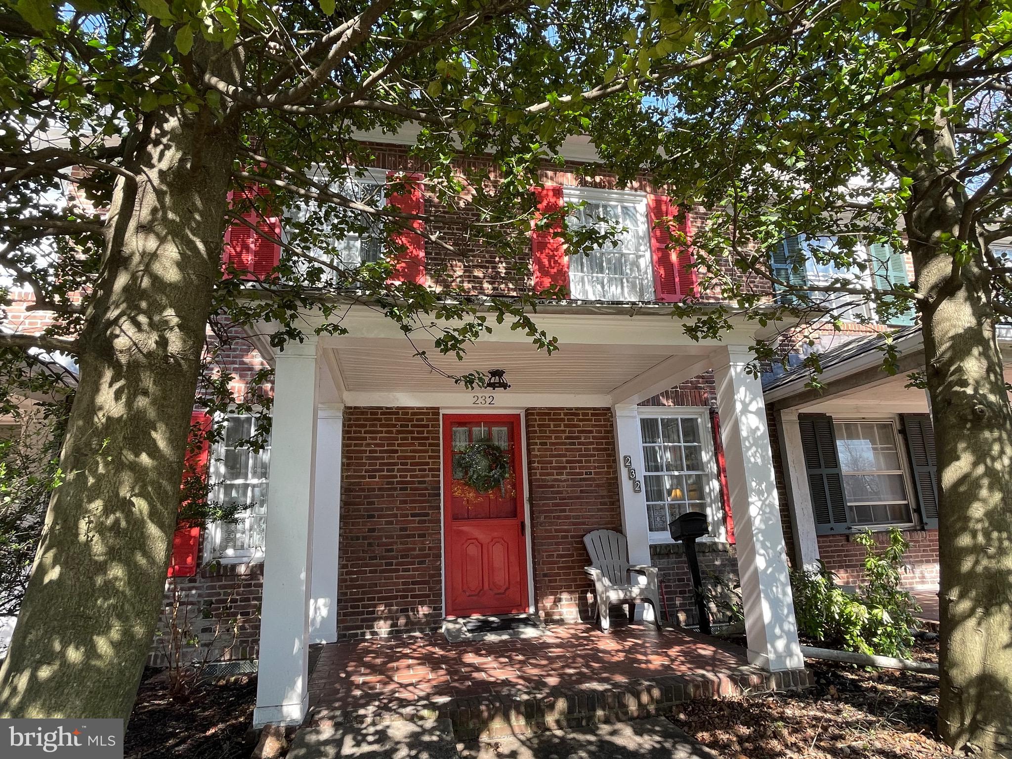 OAKENSHAWE - Residential