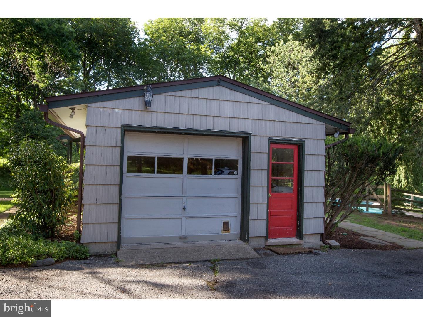 000 - Residential Lease